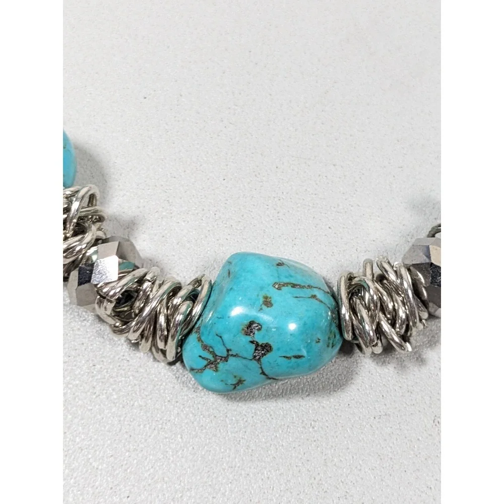 Beachy Coastal Blue Stone Faux Turquoise Bold Beaded Necklace 20‎ inch